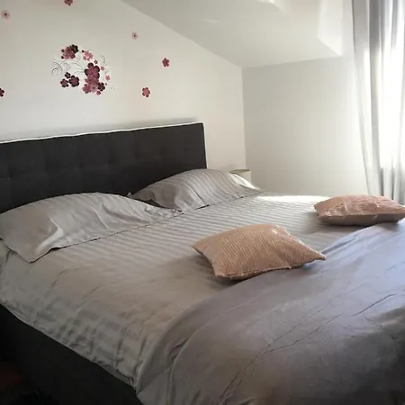 דירה With Parking Space Rastici, Ciovo - 16798